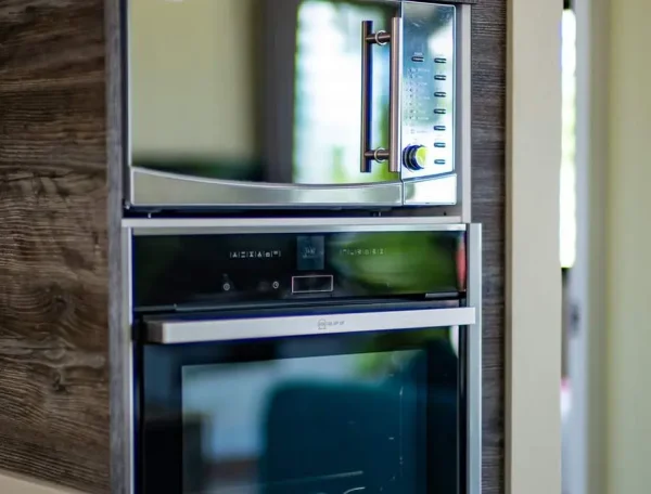 kitchen-bora-bora-sunset-villa-rental0004