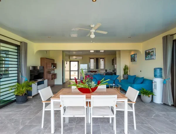 living-room-sunset-villa-rental-bora-bora0002