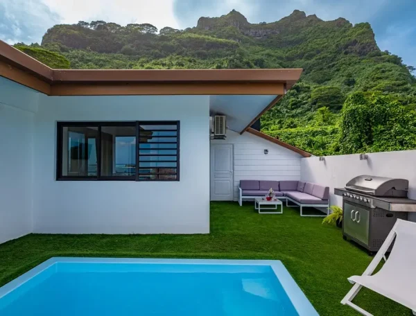 pool-exterior-sunset-villa-bora-bora0003
